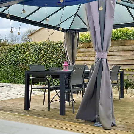 Lotus - Terrasse - Piscine - Parking Ferienhaus *