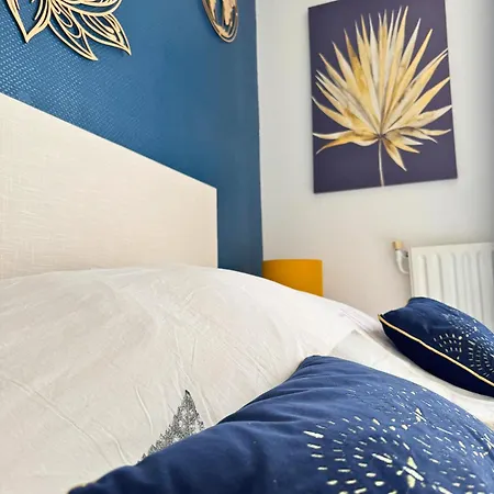Lotus - Terrasse - Piscine - Parking Holiday home *